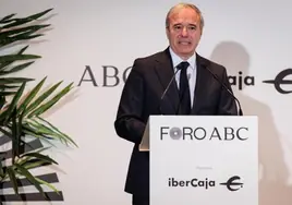 Azcón: «El centroderecha tiene que trabajar por un bien superior» ante «un Gobierno sin líneas rojas»