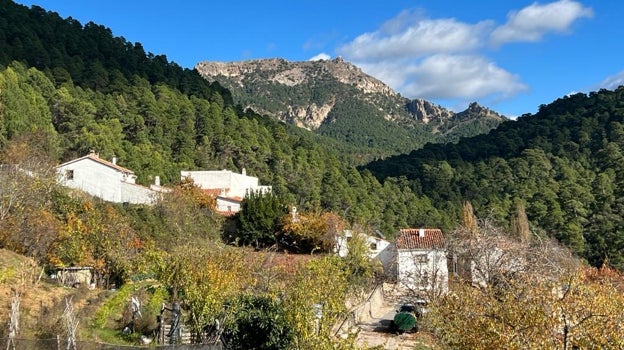 Moralejos son nueve casas con una sola habitante