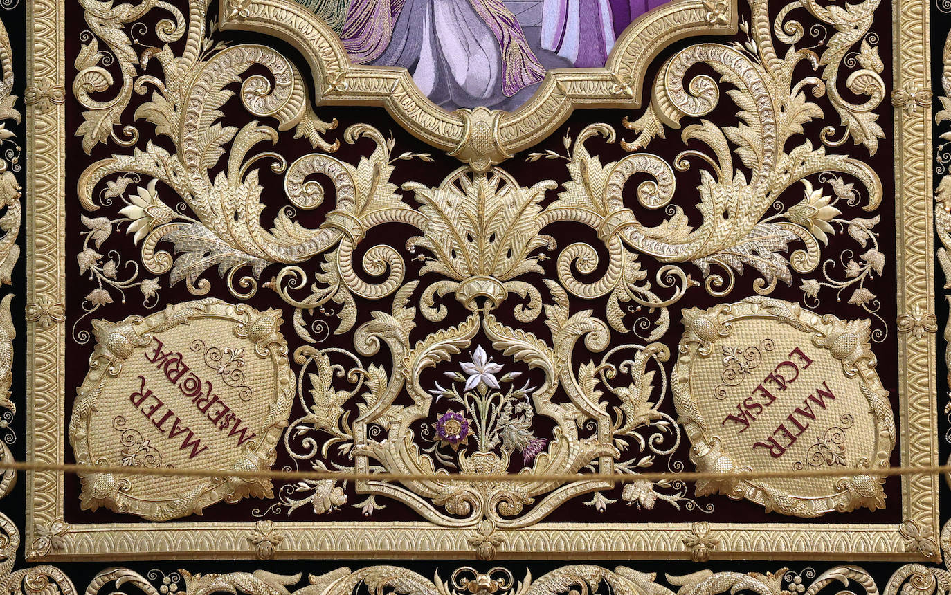 Fotos: La bendición del techo de palio de la Virgen del Dulce Nombre de Córdoba