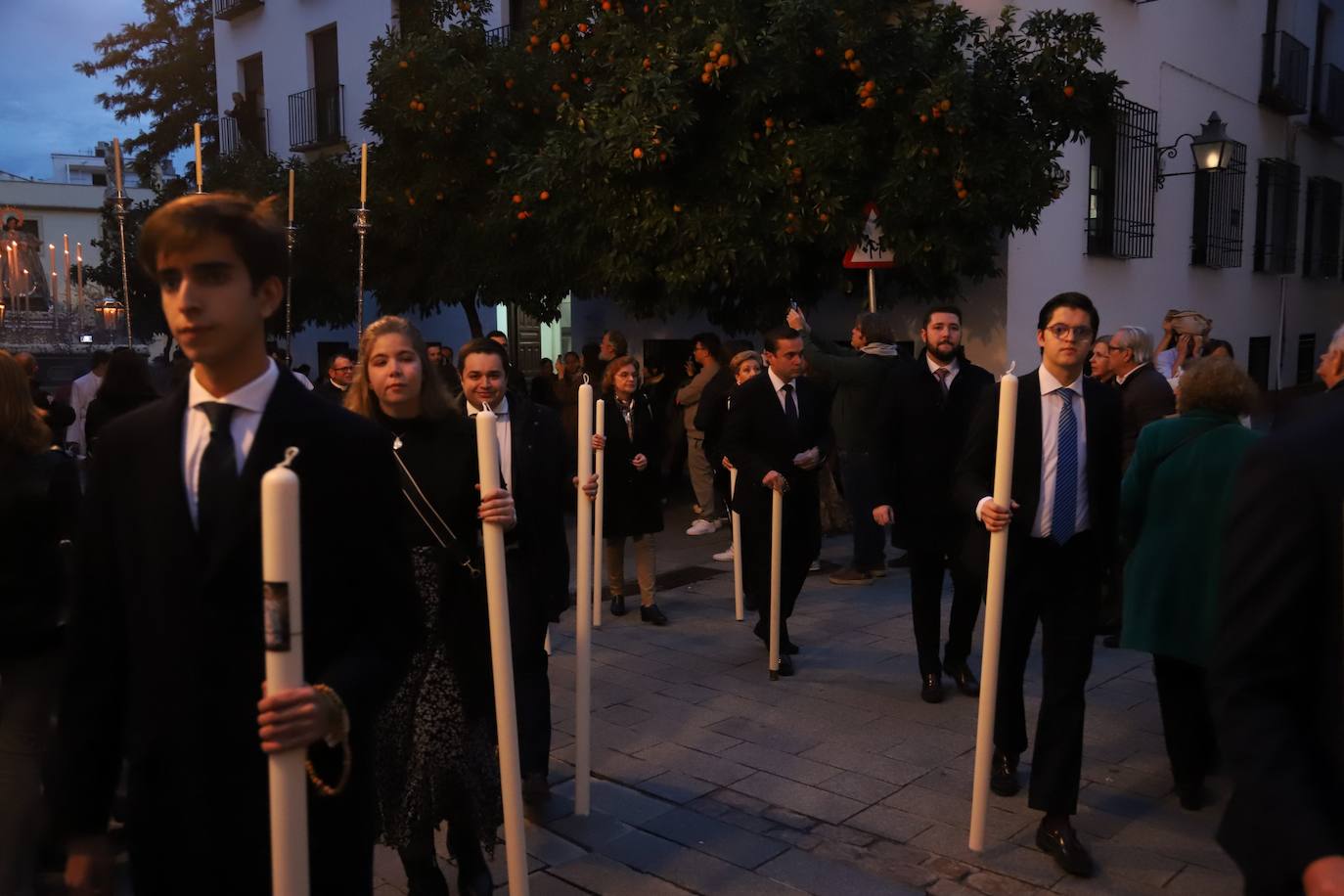 Fotos: la solemne procesión de la Inmaculada con los jóvenes de Córdoba