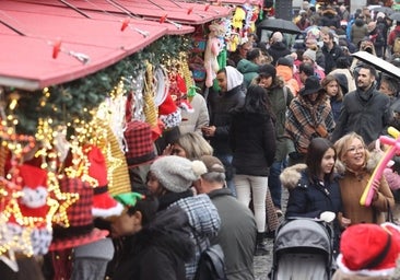De figuras, fantasmas e inocentes por la Plaza Mayor