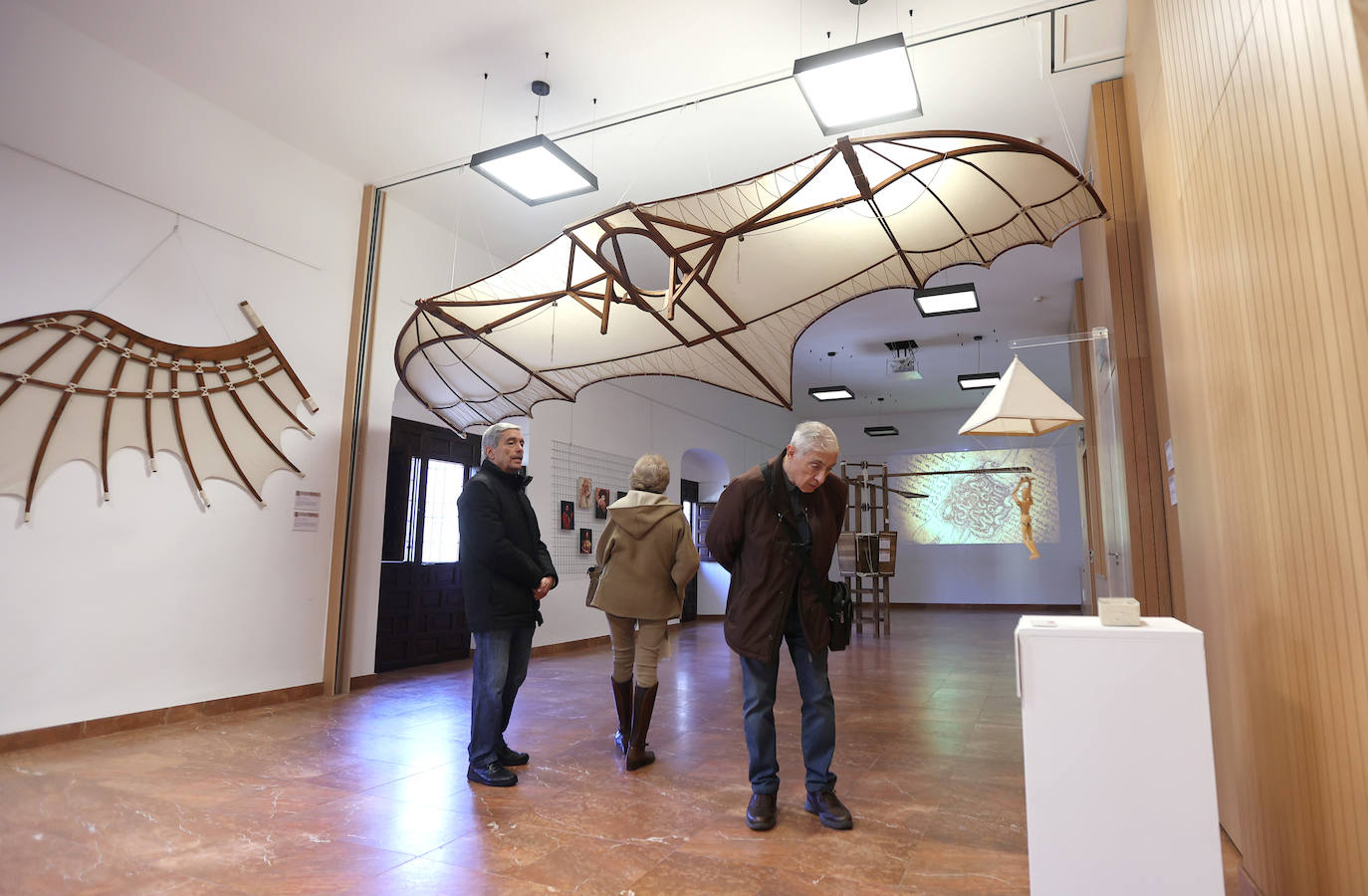 Fotos: La exposición de Leonardo Da Vinci en el Palacio de Congresos