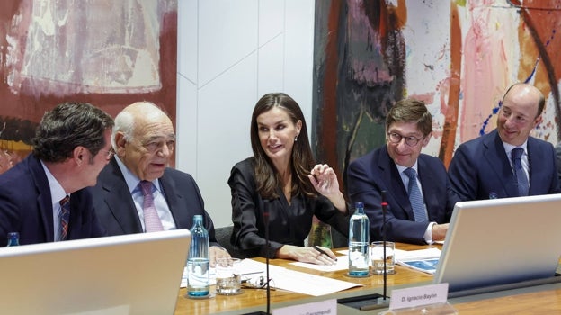 La Reina Letizia preside la reunión del patronato de Fad Juventud