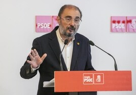 Lambán critica que su partido entregue Pamplona a los «herederos de ETA»