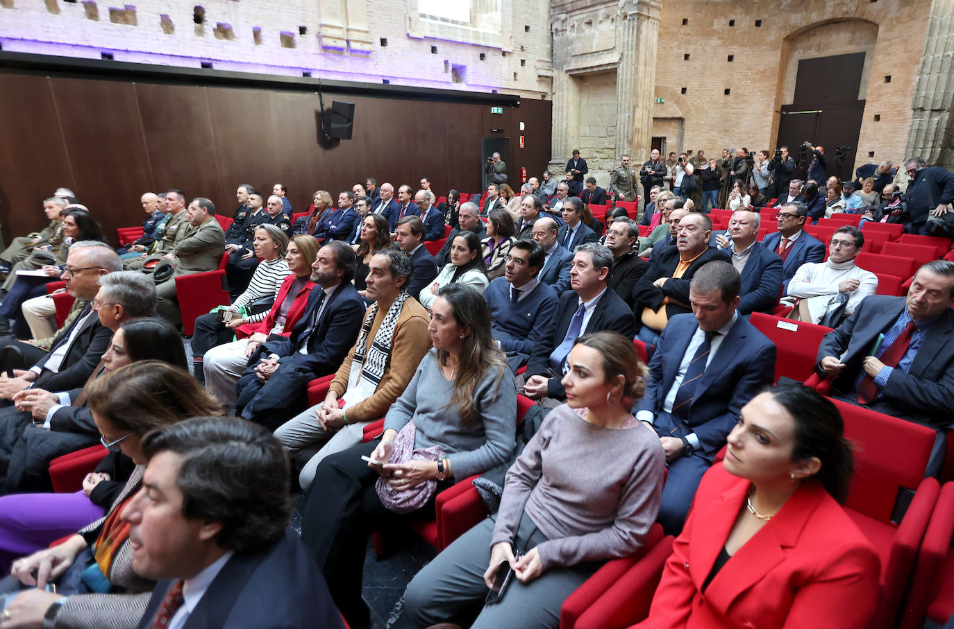 Fotos: La firma solemne del acuerdo de la Base Logística de Córdoba