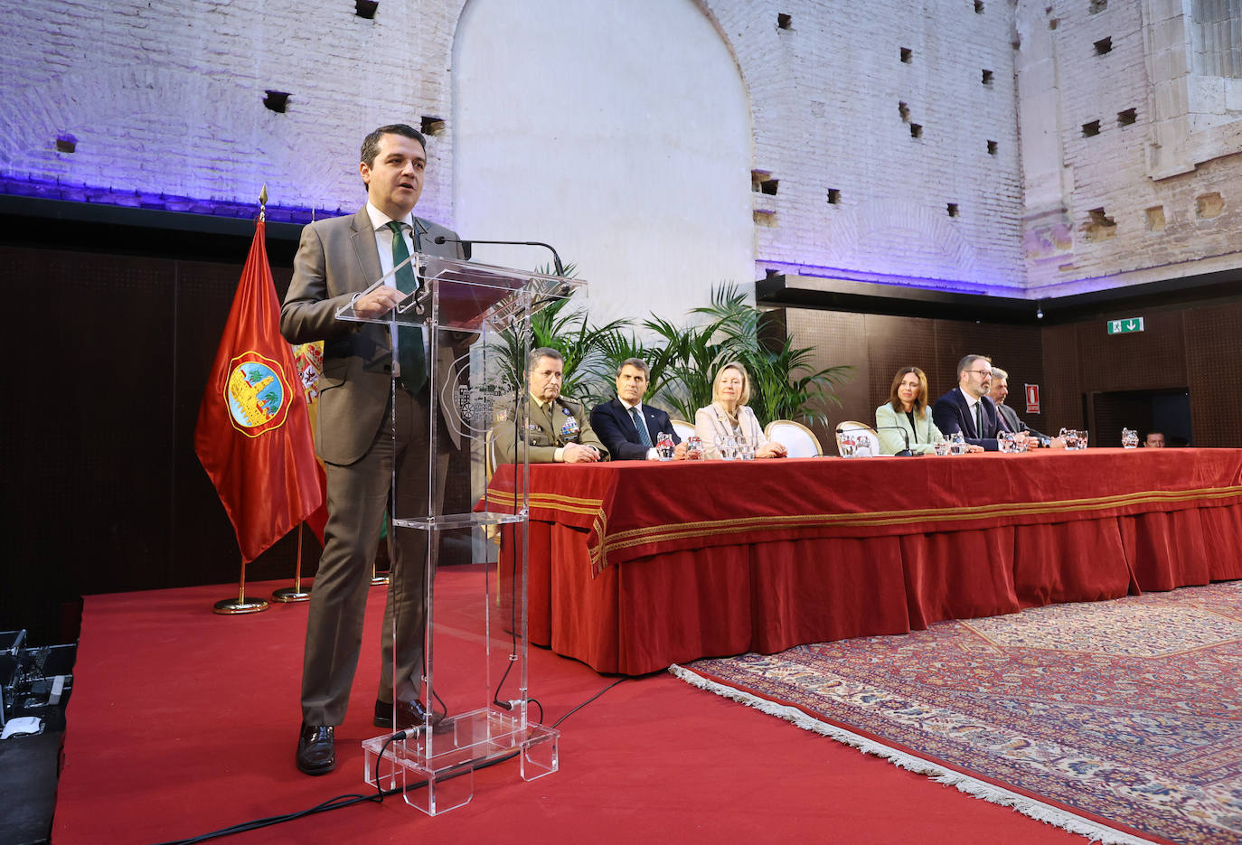 Fotos: La firma solemne del acuerdo de la Base Logística de Córdoba