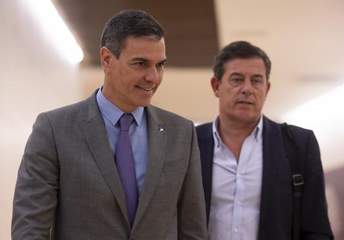 Sánchez y Besteiro, el pasado mes de octubre en el Congreso de los Diputados