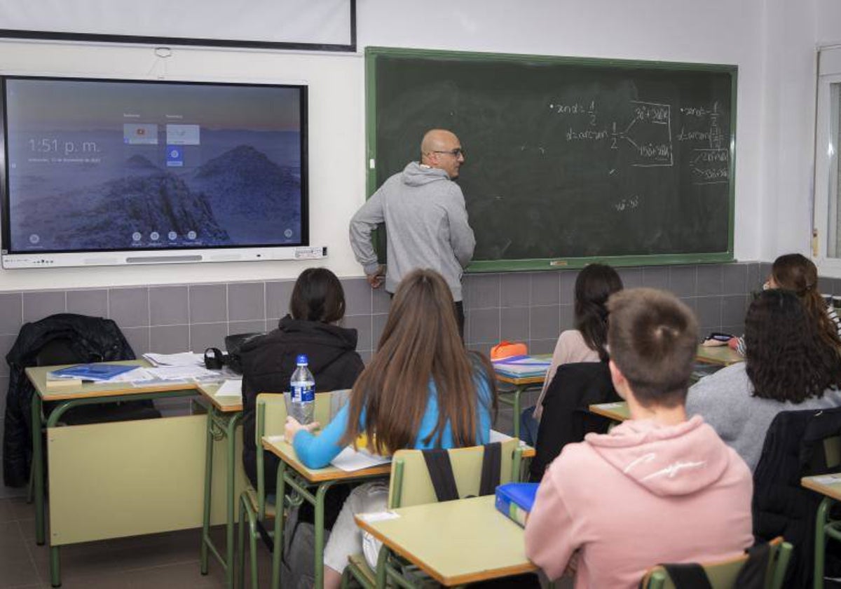 Una de las clases del instituto Vega del Pirón de Carbonero el Mayor (Segovia)