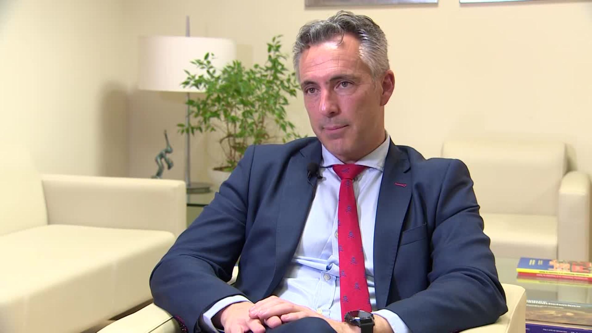 Novillo cree que Urtasun no debería ser ministro de Cultura porque va contra la tauromaquia