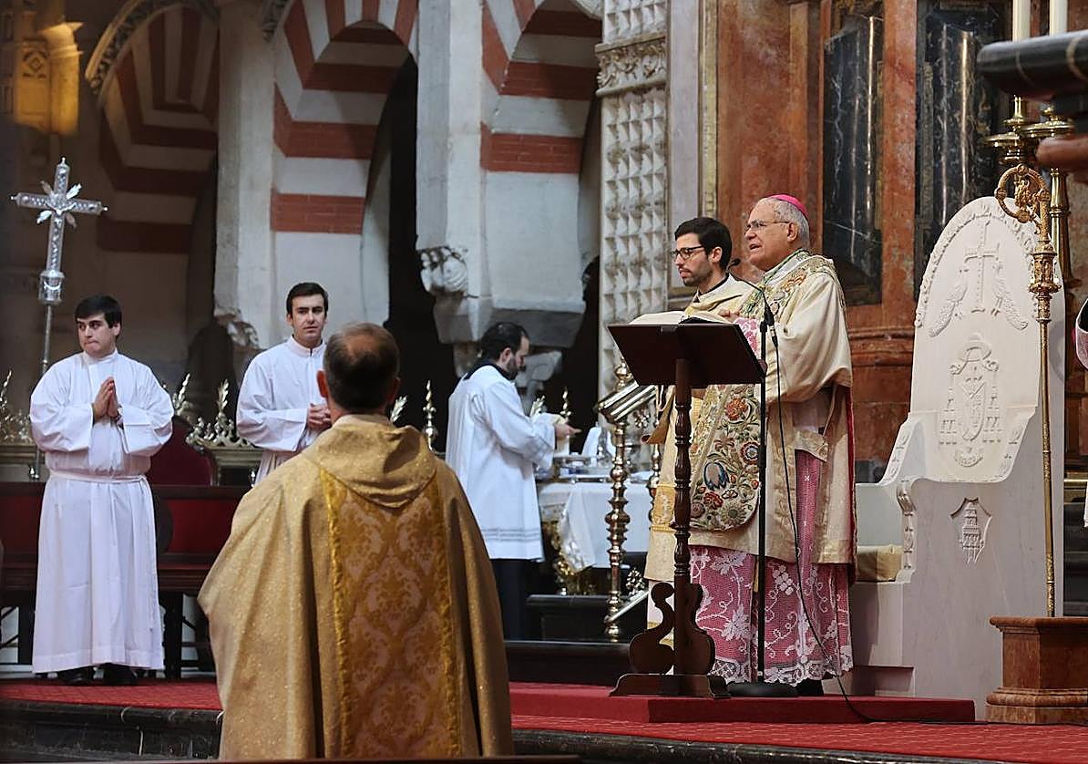Un momento de la celebración de la Misa de Navidad en la Catedral de Córdoba