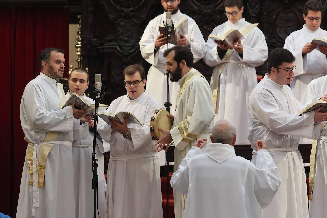 Fotos: La tradicional Misa de la Navidad del Señor en la Catedral de Córdoba