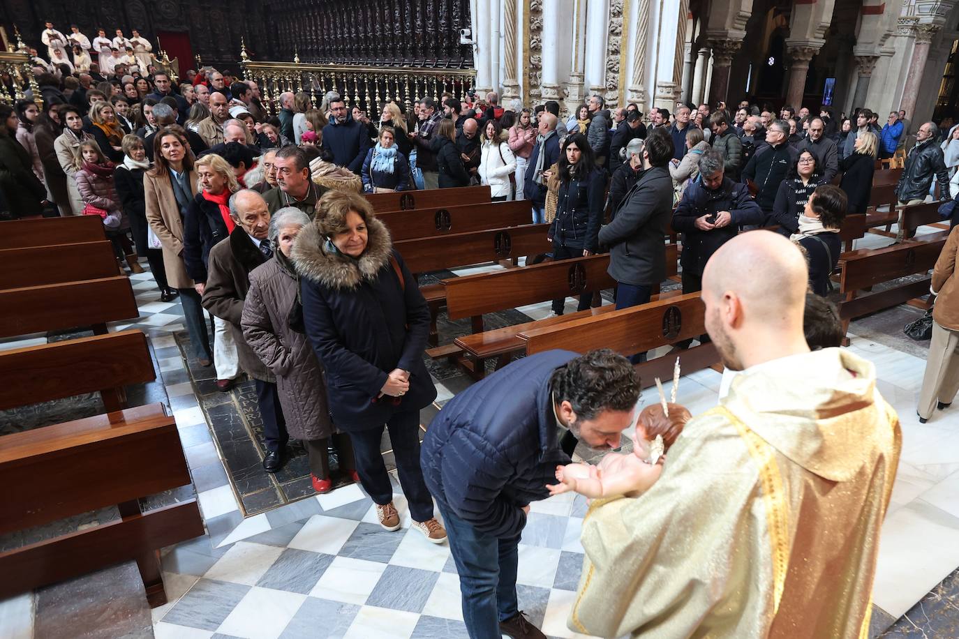 Fotos: La tradicional Misa de la Navidad del Señor en la Catedral de Córdoba