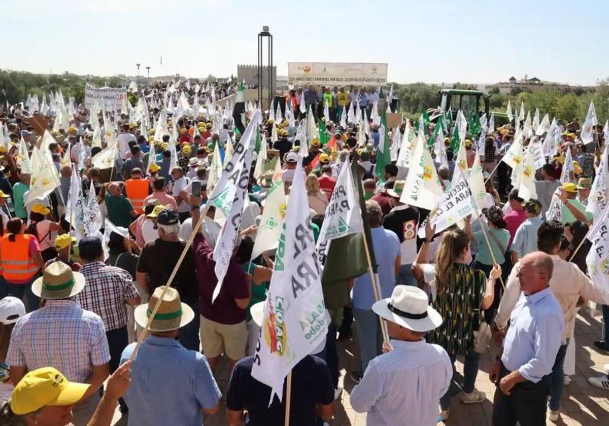 Protesta de los agricultotes y ganaderos cordobeses el pasado septiembre para pedir un giro en las políticas comunitarias