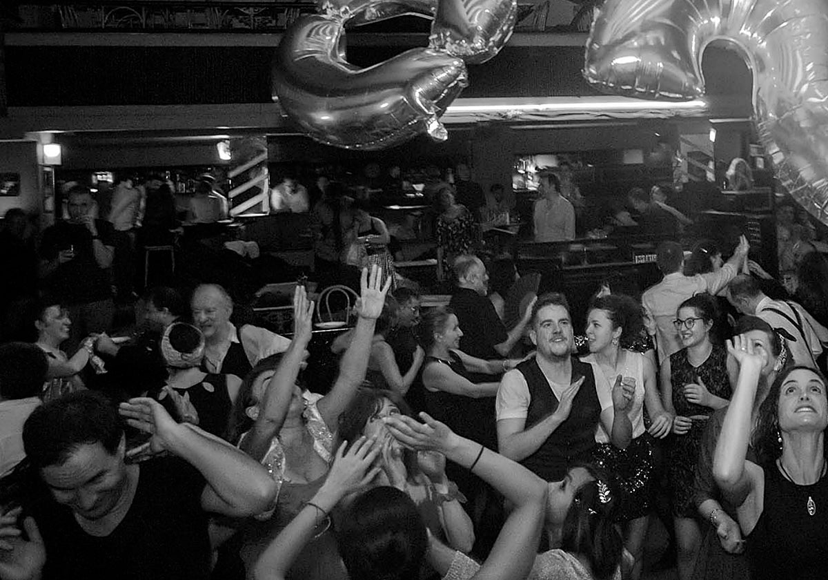 La fiesta swing de Nochevieja en Galileo Galilei
