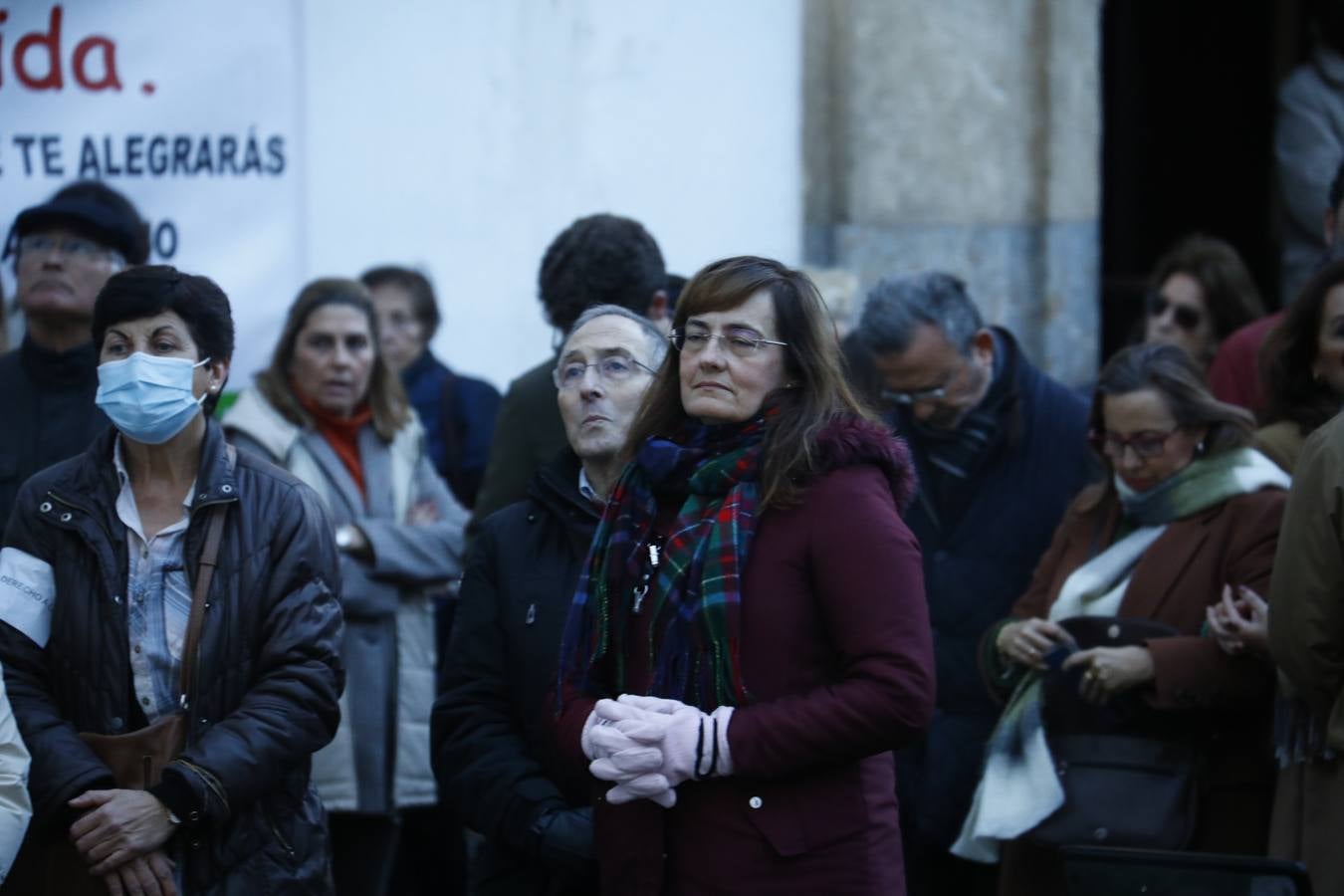 Fotos: luz en defensa de los más inocentes en Córdoba