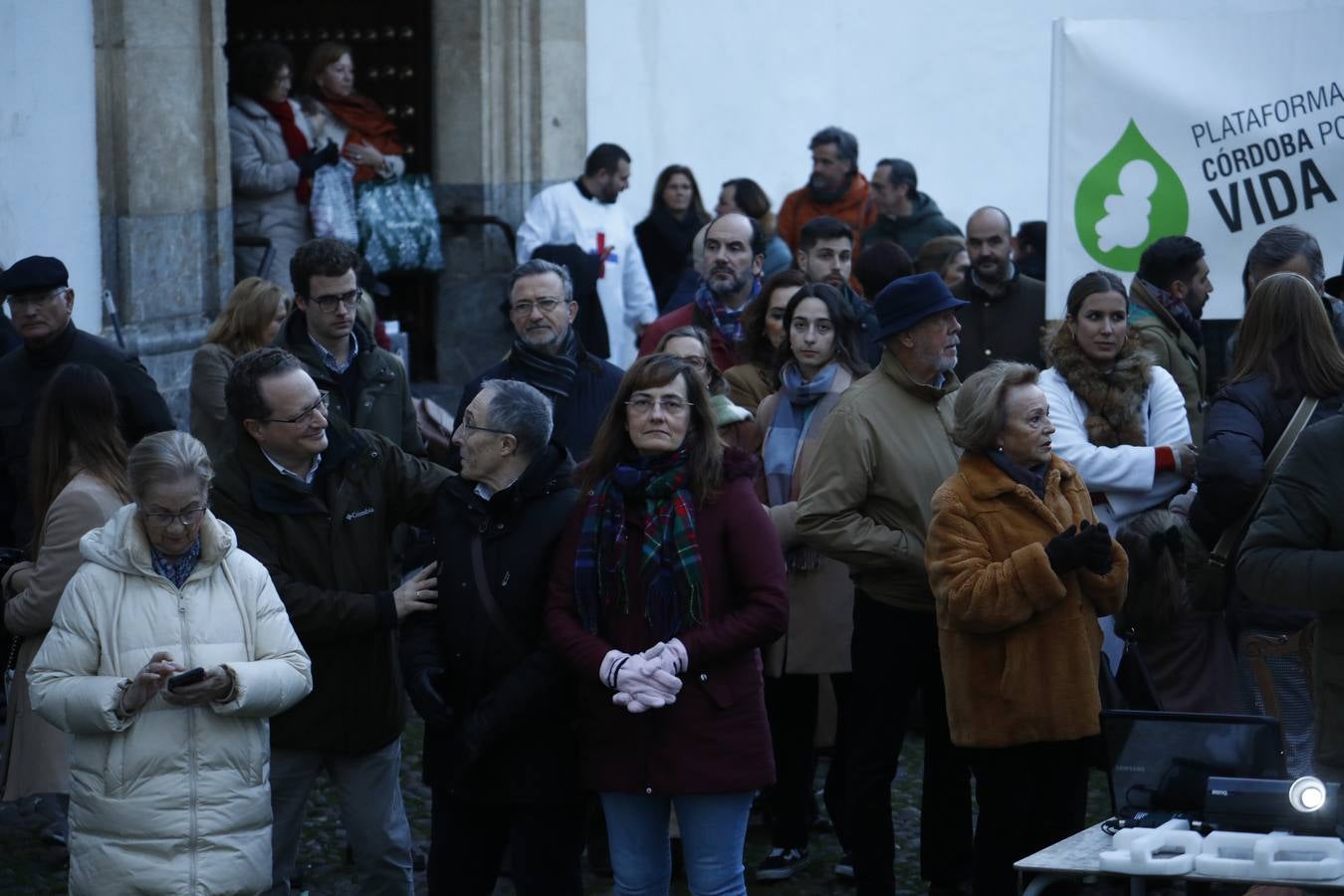 Fotos: luz en defensa de los más inocentes en Córdoba