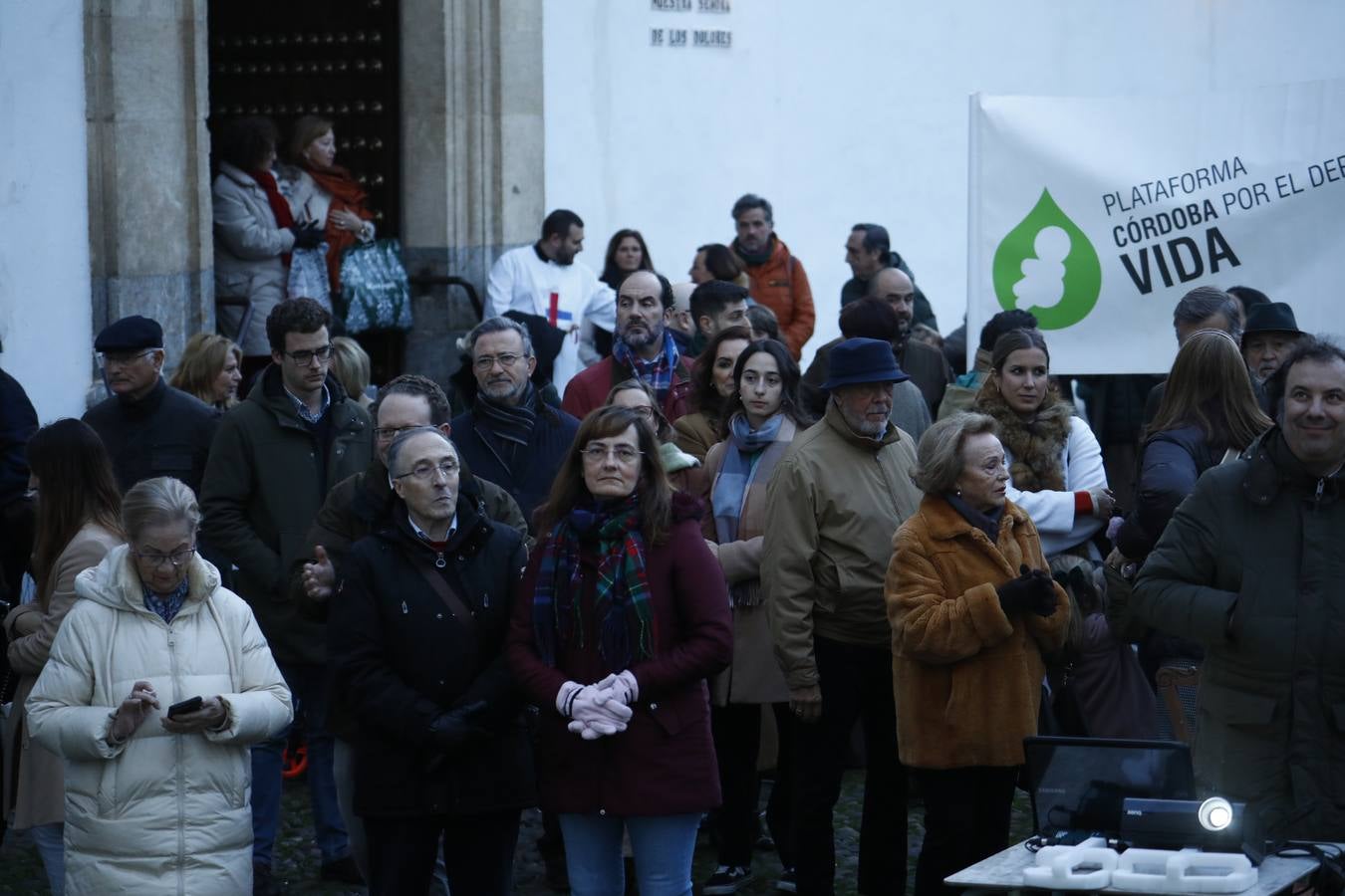 Fotos: luz en defensa de los más inocentes en Córdoba