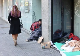 Aceptar las normas de las casas de acogida: el problema para muchas personas sin techo en Córdoba