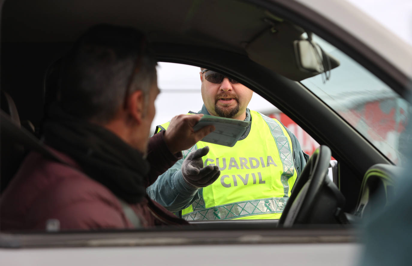 Fotos: un día en las entrañas del Equipo Roca de la Guardia Civil