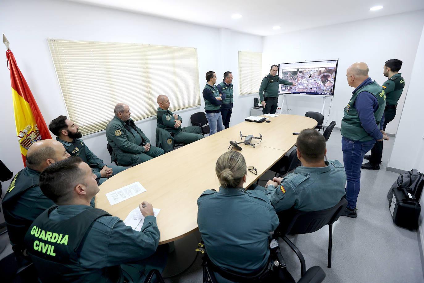 Fotos: un día en las entrañas del Equipo Roca de la Guardia Civil