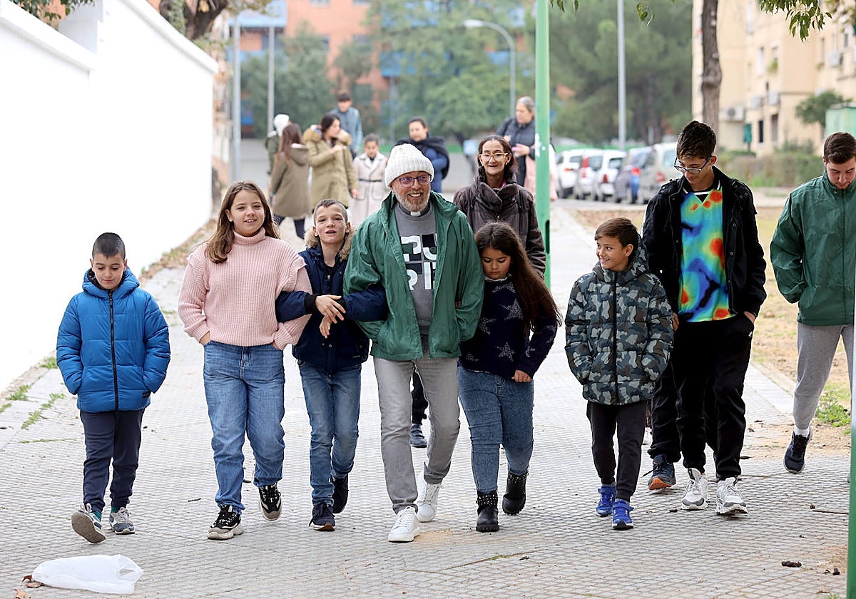 Fotos: el trabajo solidario del proyecto La Puerta Verde en el Guadalquivir