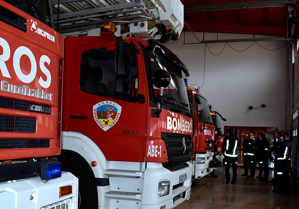 Rescatan a una mujer tras el incendio de su vivienda en Nerpio (Albacete)