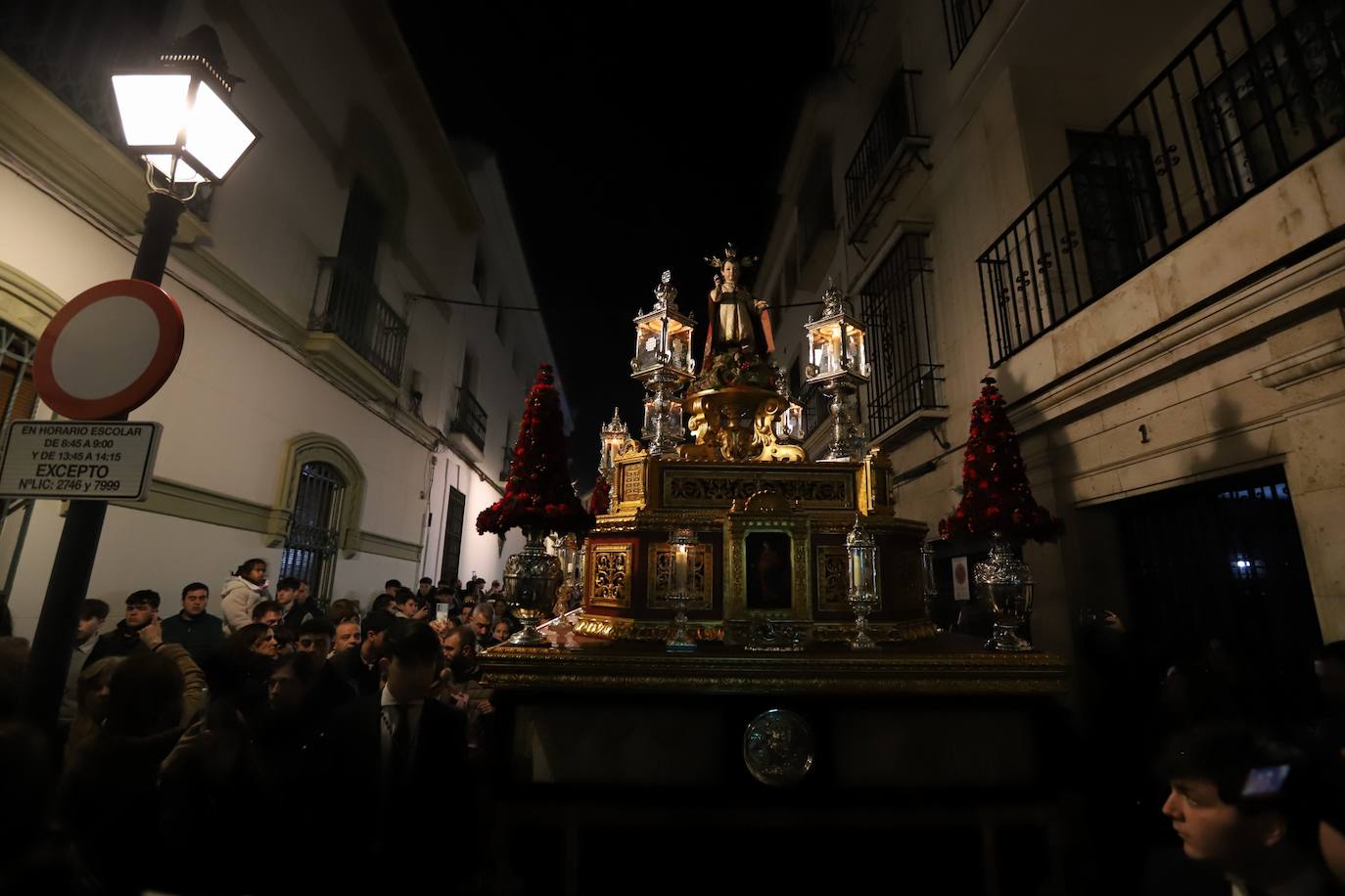 Fotos: la elegante procesión del Niño Jesús de la Compañía en Córdoba