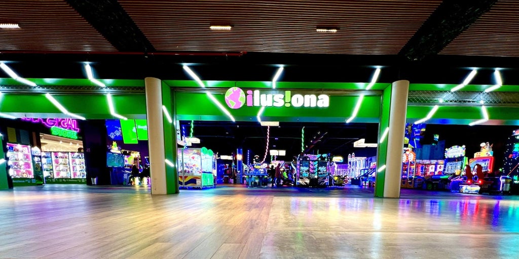 Estrenan un nuevo macroespacio de ocio en el centro comercial Gran Estrenan un nuevo macroespacio de ocio en el centro comercial Gran