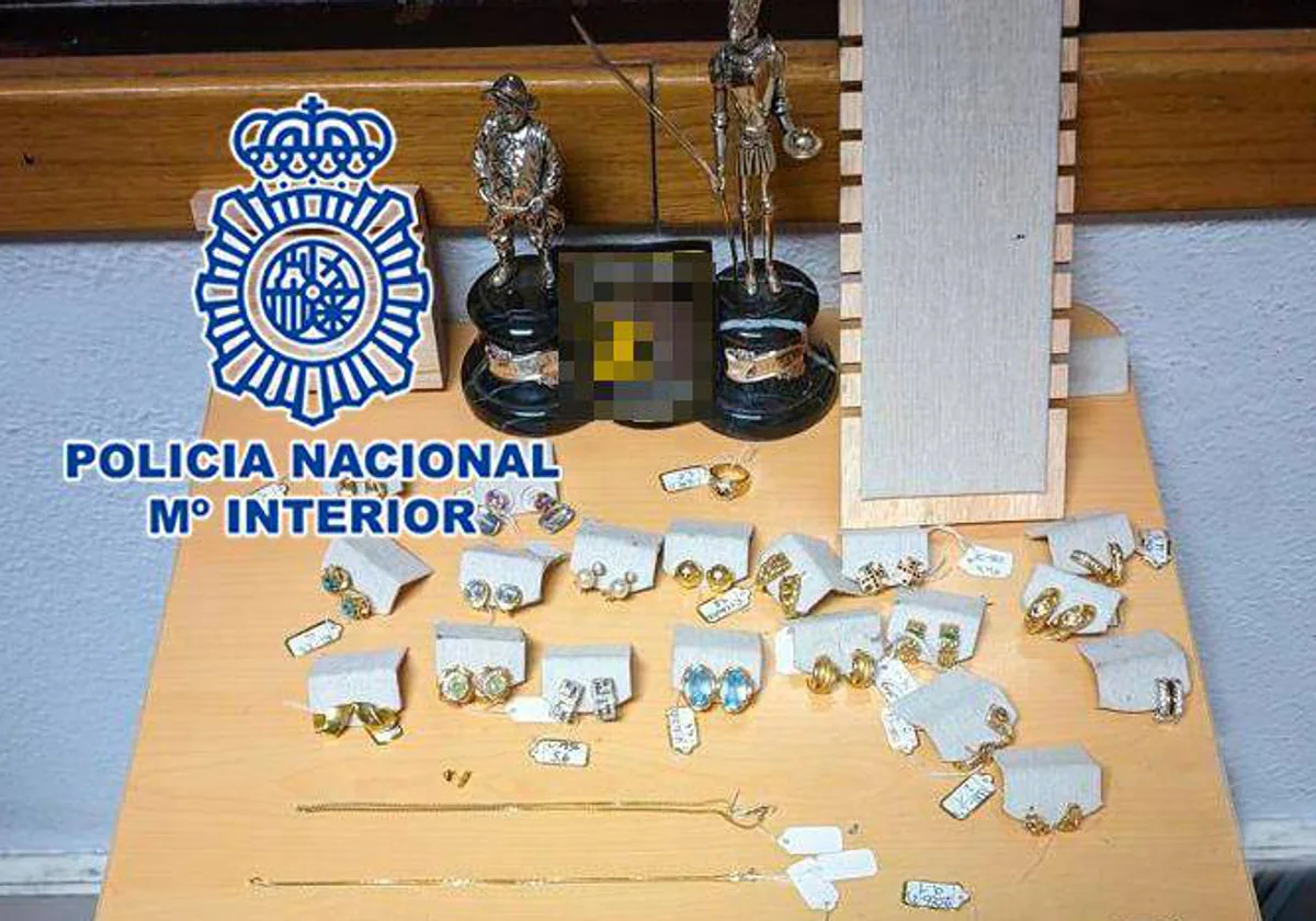 Las joyas recuperadas por la Policía Nacional