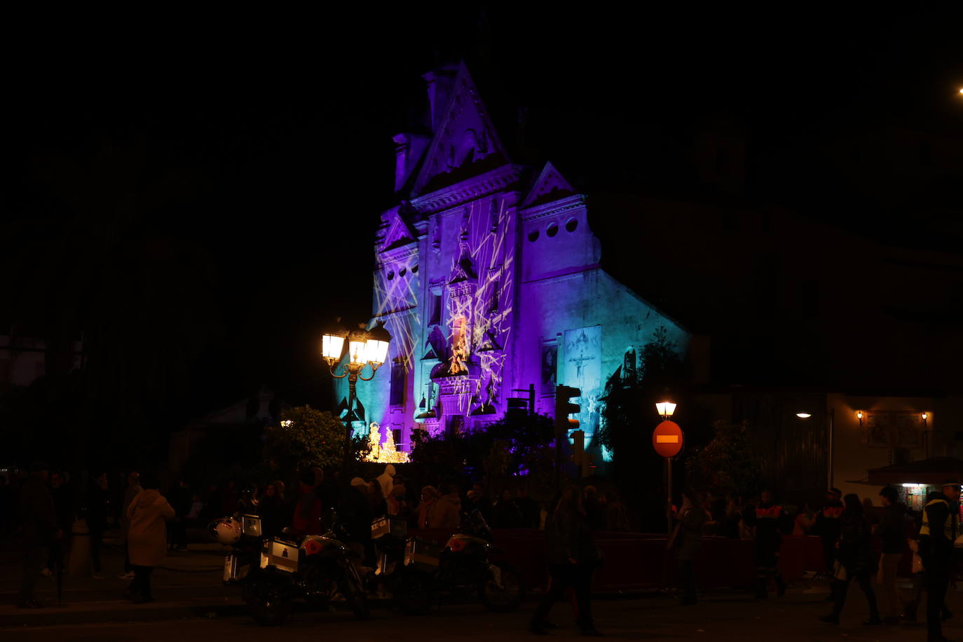 Fotos: El novedoso y espectacular final de la Cabalgata de los Reyes Magos de Córdoba