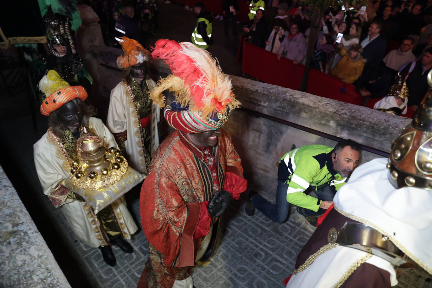Fotos: El novedoso y espectacular final de la Cabalgata de los Reyes Magos de Córdoba