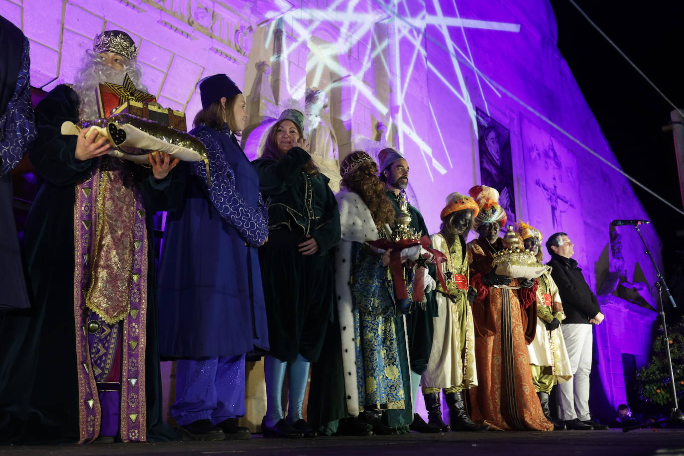 Fotos: El novedoso y espectacular final de la Cabalgata de los Reyes Magos de Córdoba