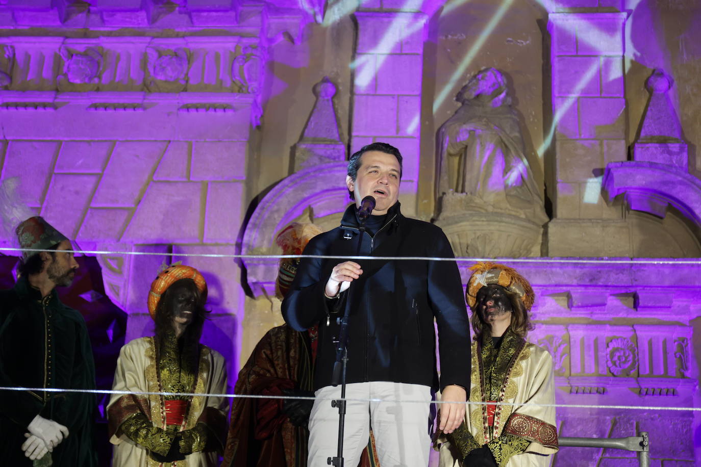 Fotos: El novedoso y espectacular final de la Cabalgata de los Reyes Magos de Córdoba