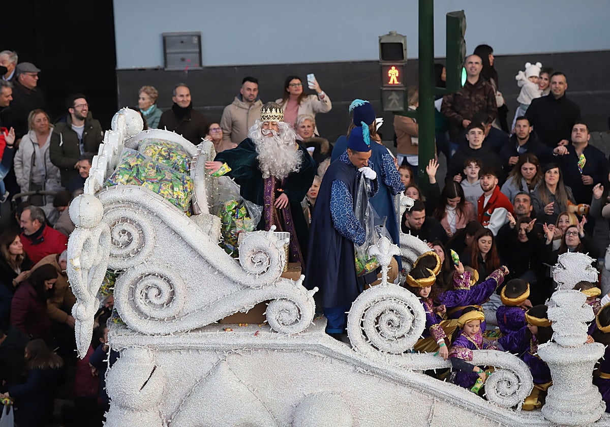 El Rey Melchor, al comienzo del desfile