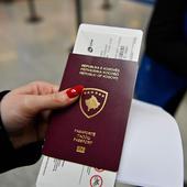 Nuevo giro en Exteriores: España acepta los pasaportes kosovares