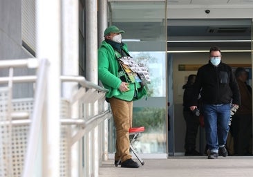 Fotos: las mascarillas se multiplican en Córdoba en pleno repunte de gripe, covid y catarros