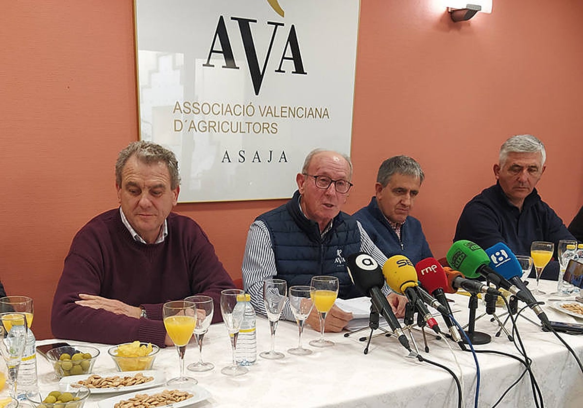 Imagen de la presentación del balance agrario 2023 por parte de AVA-Asaja
