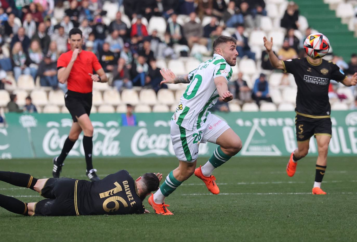 Fotos: El emocionante triunfo del Córdoba ante el Intercity