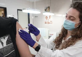 Castilla y León arranca a 'paso lento' en la «maratón» de la vacuna contra la gripe