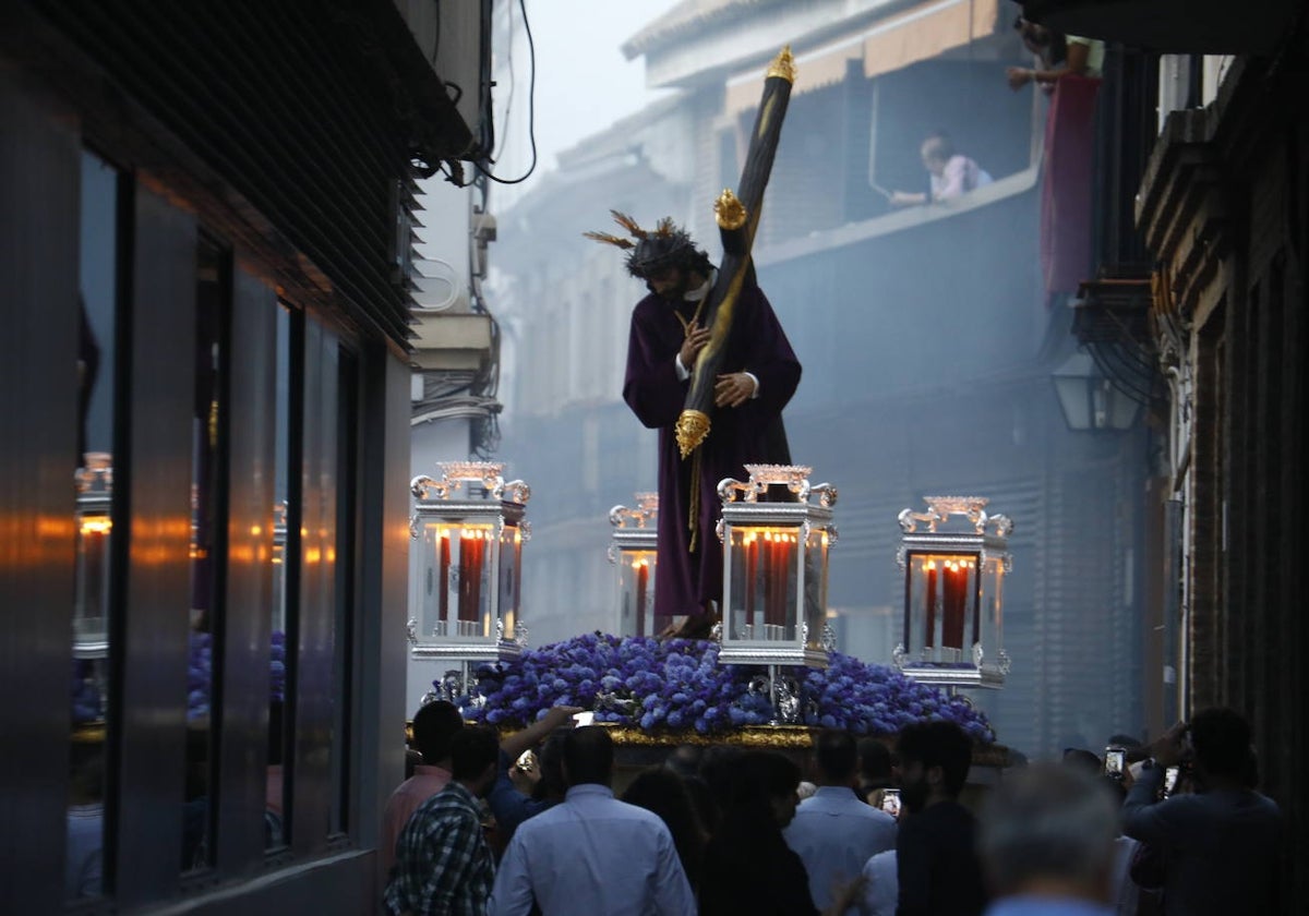 Nuestro Padre Jesús en su Soberano Poder, durante su vía crucis del 29 de marzo de 2023