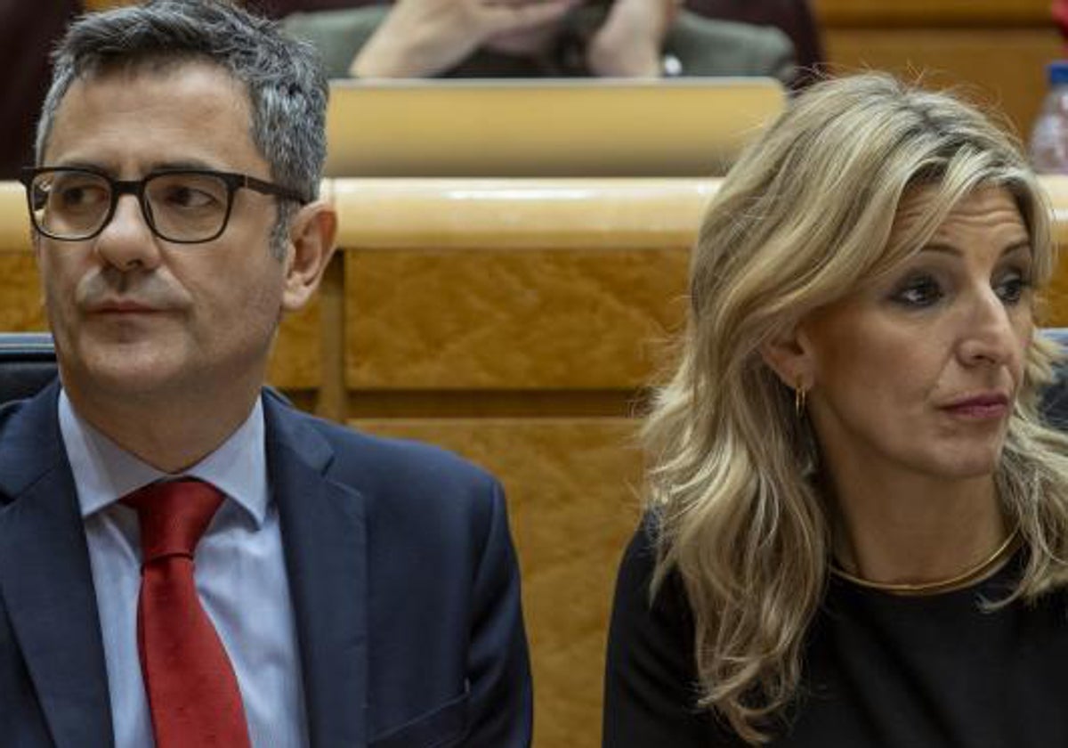 El ministro de Justicia, Félix Bolaños, y la ministra de Trabajo, Yolanda Díaz, en el Senado