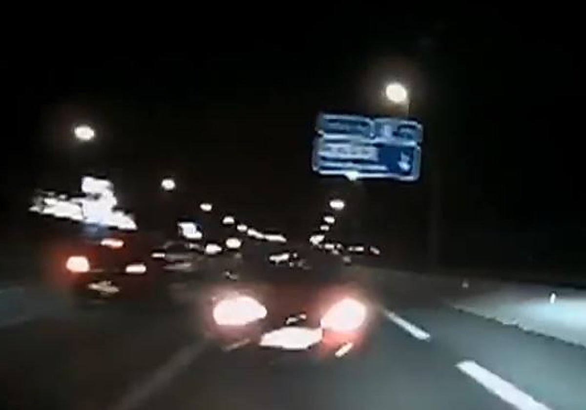 Momento en el que el taxista colisiona con el kamikaze en la A-1