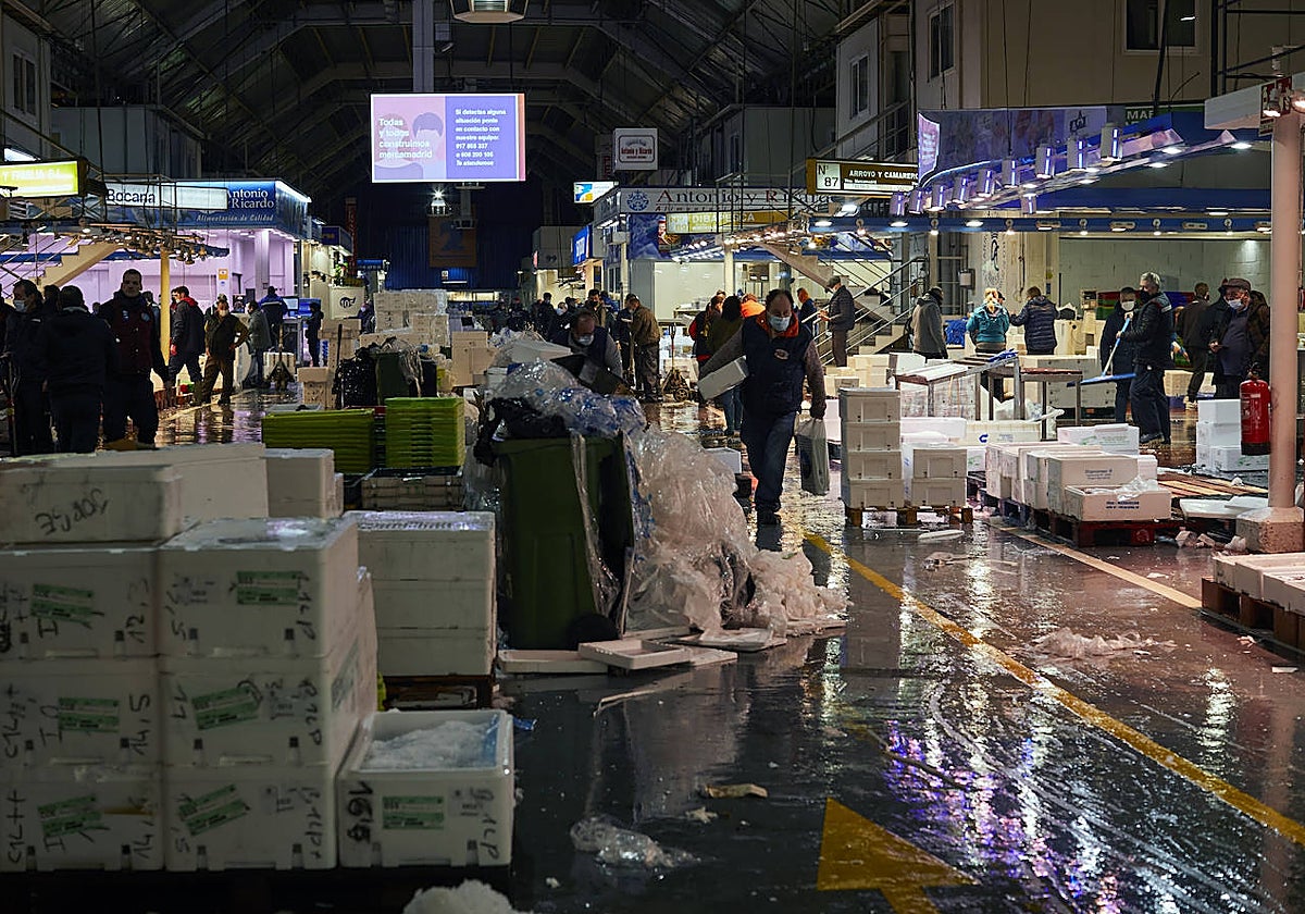 Imagen de archivo de la nave de pescados de Mercamadrid