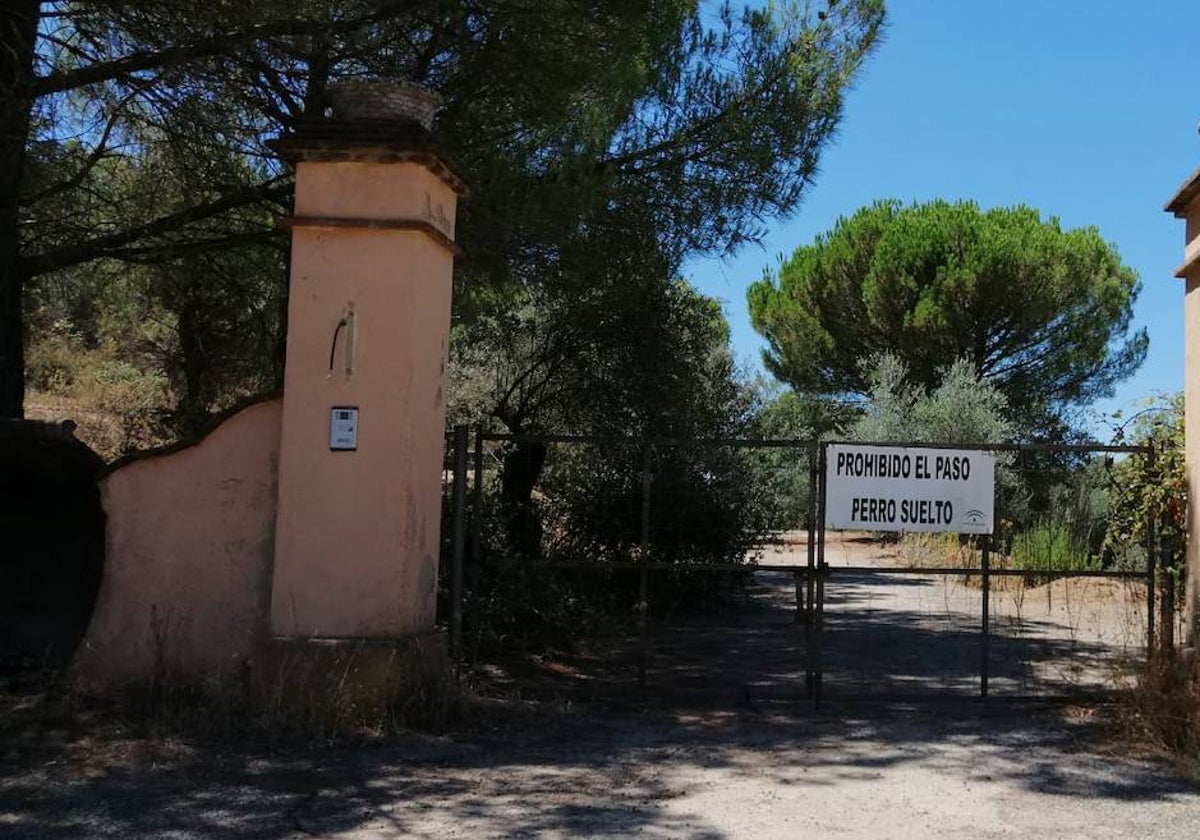 Entrada a la villa turística de Cazalla de la Sierra, en Sevilla