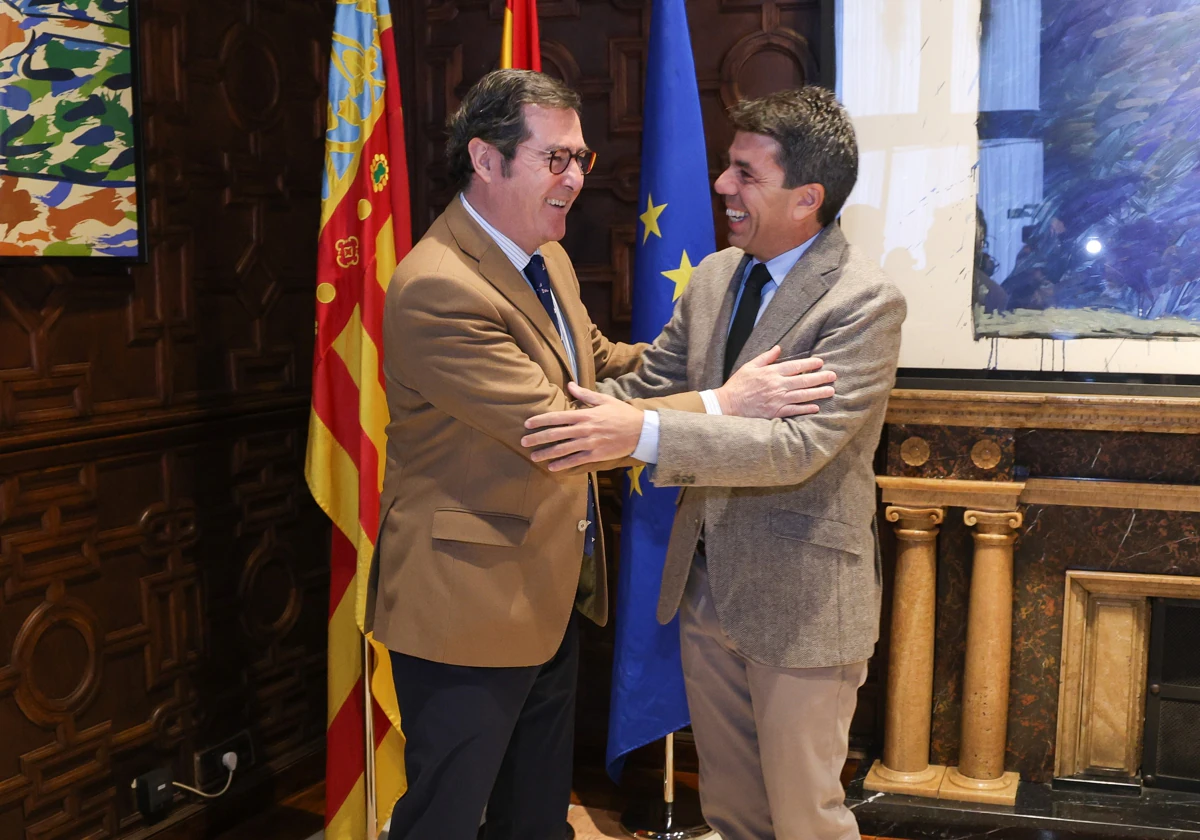 Imagen del presidente de la Generalitat Valenciana, Carlos Mazón, y el presidente de la CEOE, Antonio Garamendi