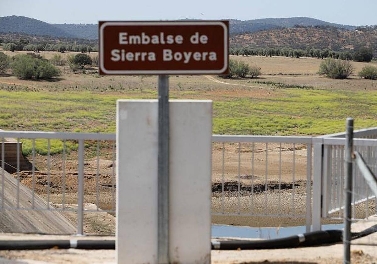 Imagen del embalse de Sierra Boyera