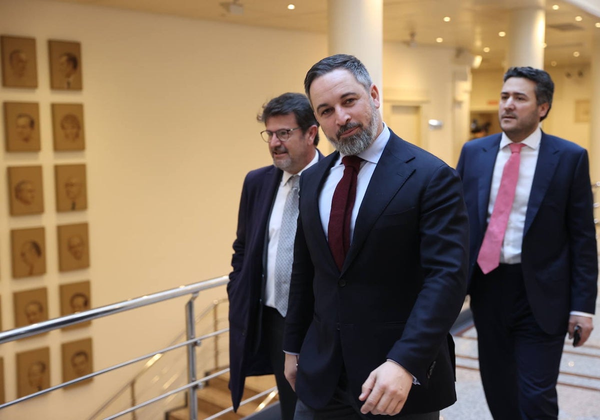 El presidente de Vox, Santiago Abascal, esta semana, en los pasillos del Senado