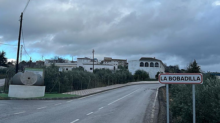 Entrada a La Bobadilla