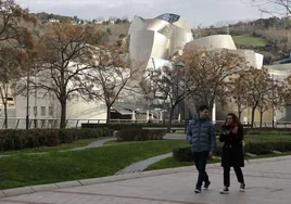 El Gobierno Vasco se da dos años para «reflexionar» sobre el Guggenheim del Urdaibai