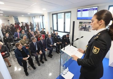 Fotos: La inauguración de la novedosa oficina del DNI de la Policía en Córdoba